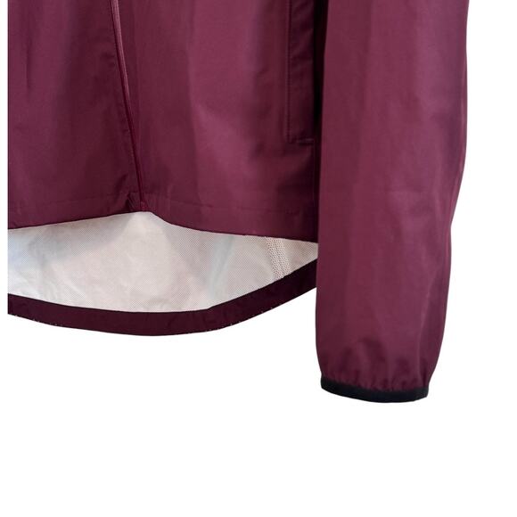 Rapha Mens Rich Burgundy Waterproof Reflective Commuter Jacket - Picture 6 of 12